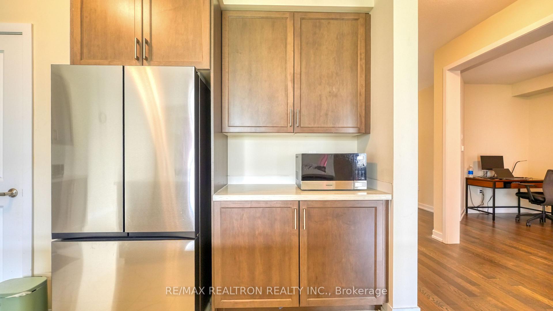 Photo 13 of 20 Hawick Crescent, Haldimand — HOMEH