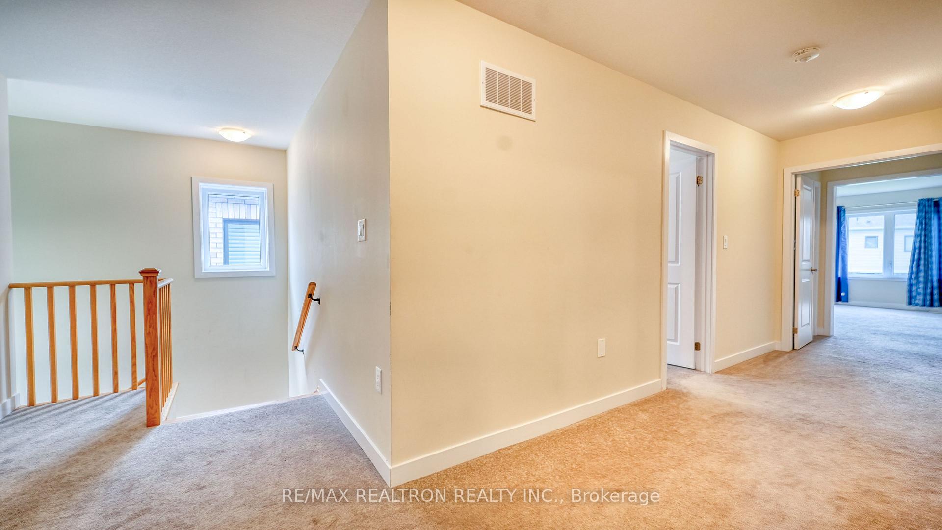 Photo 17 of 20 Hawick Crescent, Haldimand — HOMEH