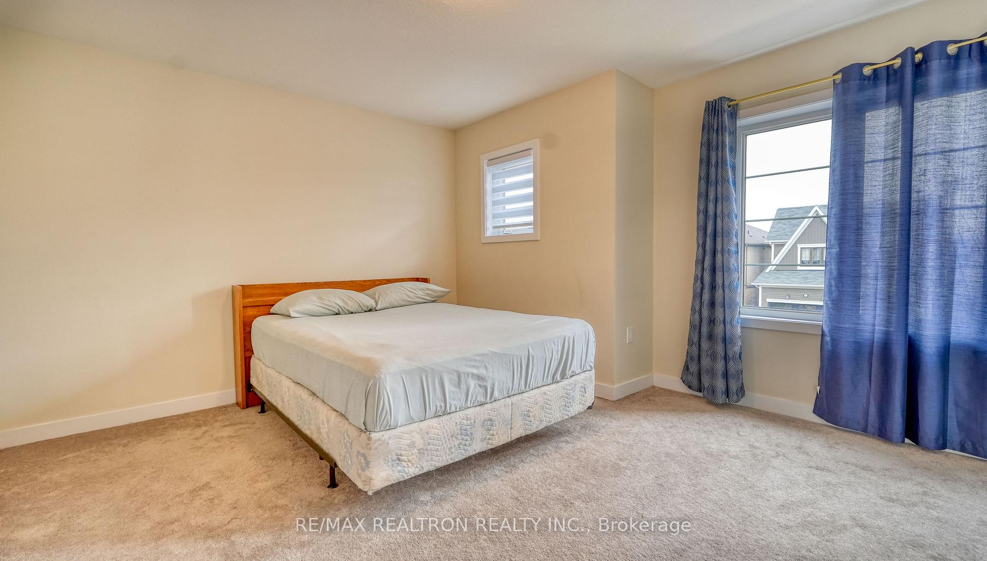 Photo 28 of 20 Hawick Crescent, Haldimand — HOMEH