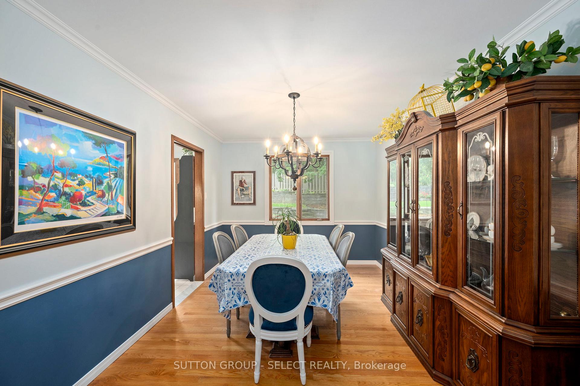 Photo 4 of 286 Highview Crescent, London, South O — HOMEH