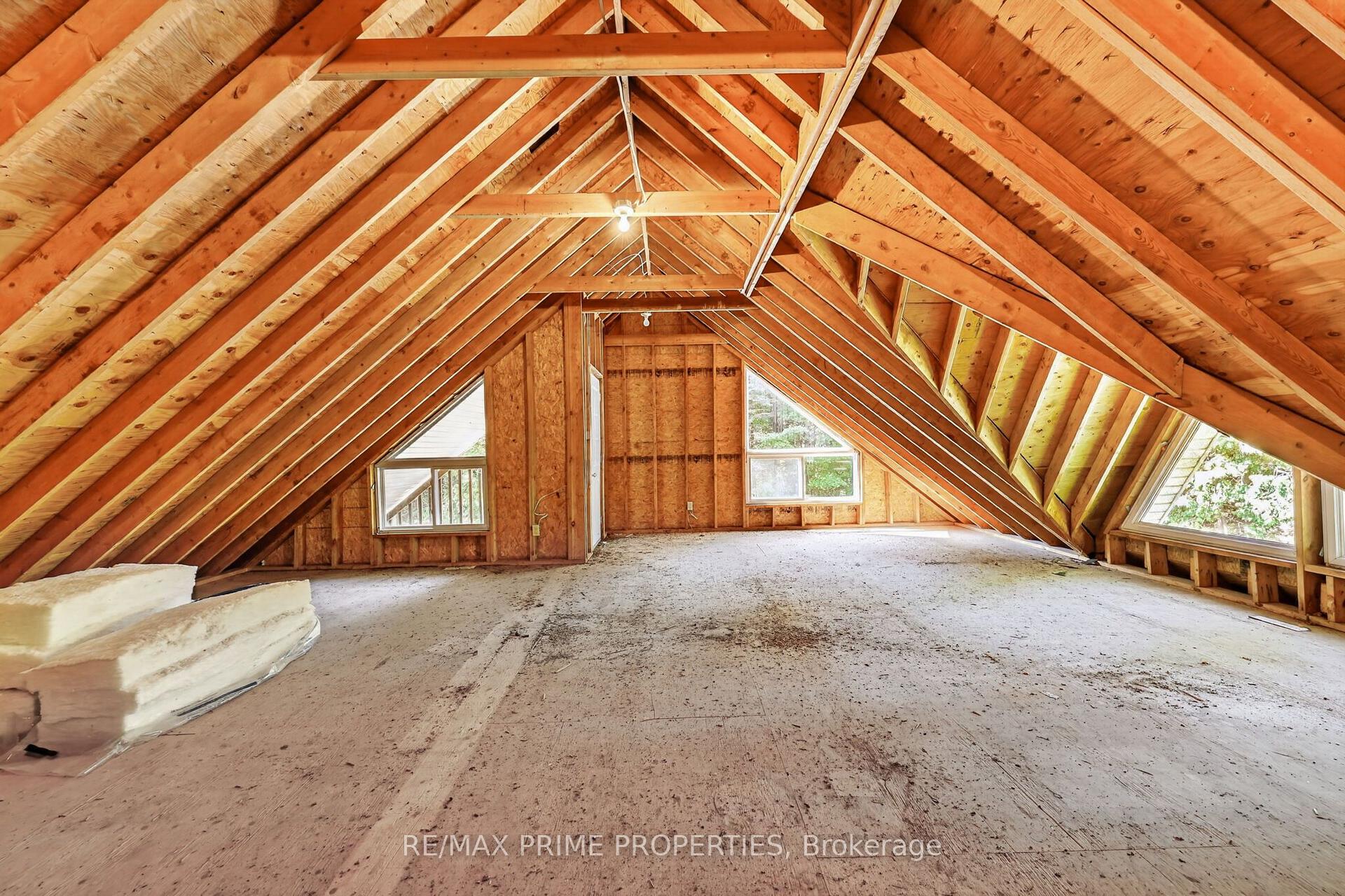 Photo 11 of 930 Scugog Line 9, Scugog, Rural Scugog — HOMEH