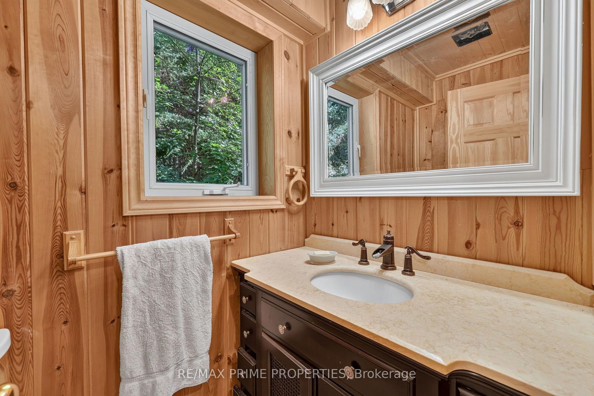 Photo 25 of 930 Scugog Line 9, Scugog, Rural Scugog — HOMEH