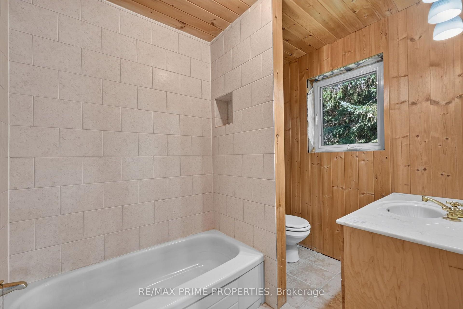 Photo 36 of 930 Scugog Line 9, Scugog, Rural Scugog — HOMEH