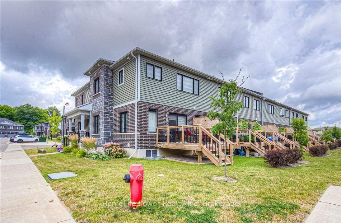 Photo 30 of 513 Woodlea Court, Kitchener, Pioneer Park/Doon/Wyldwoods — HOMEH