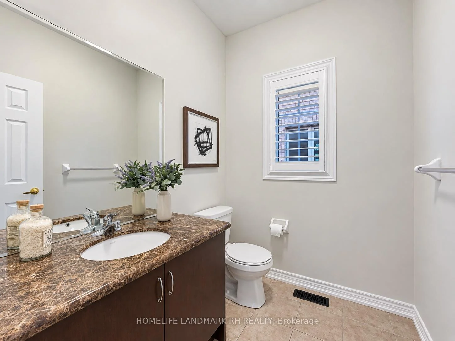Photo 25 of 131 Oberfrick Avenue, Vaughan, Patterson — HOMEH