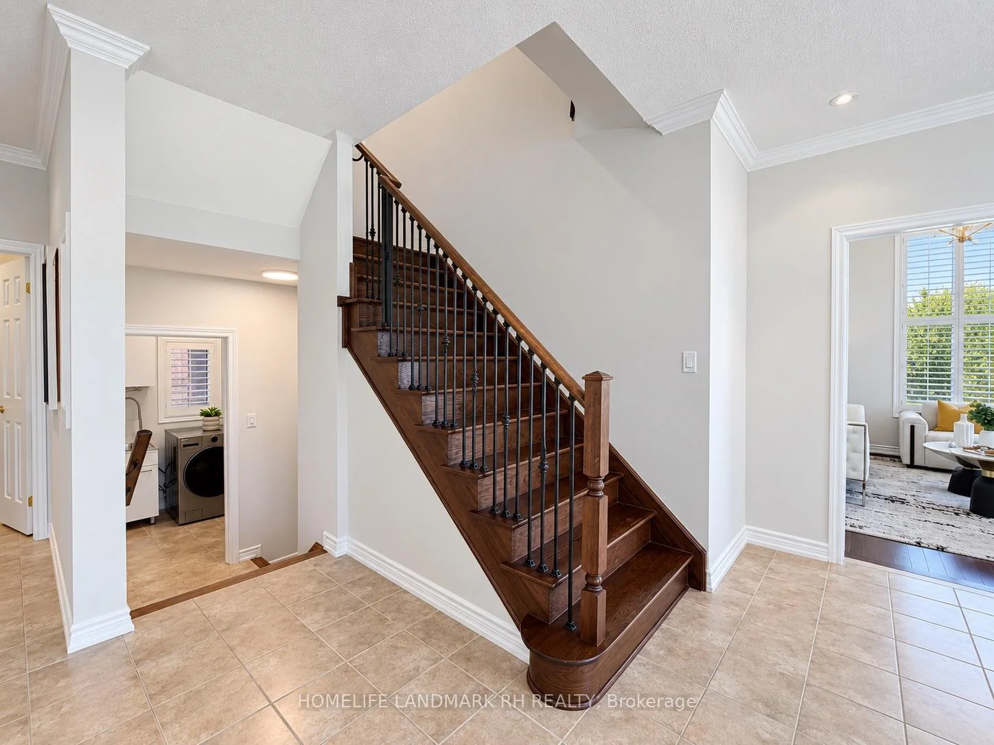 Photo 26 of 131 Oberfrick Avenue, Vaughan, Patterson — HOMEH