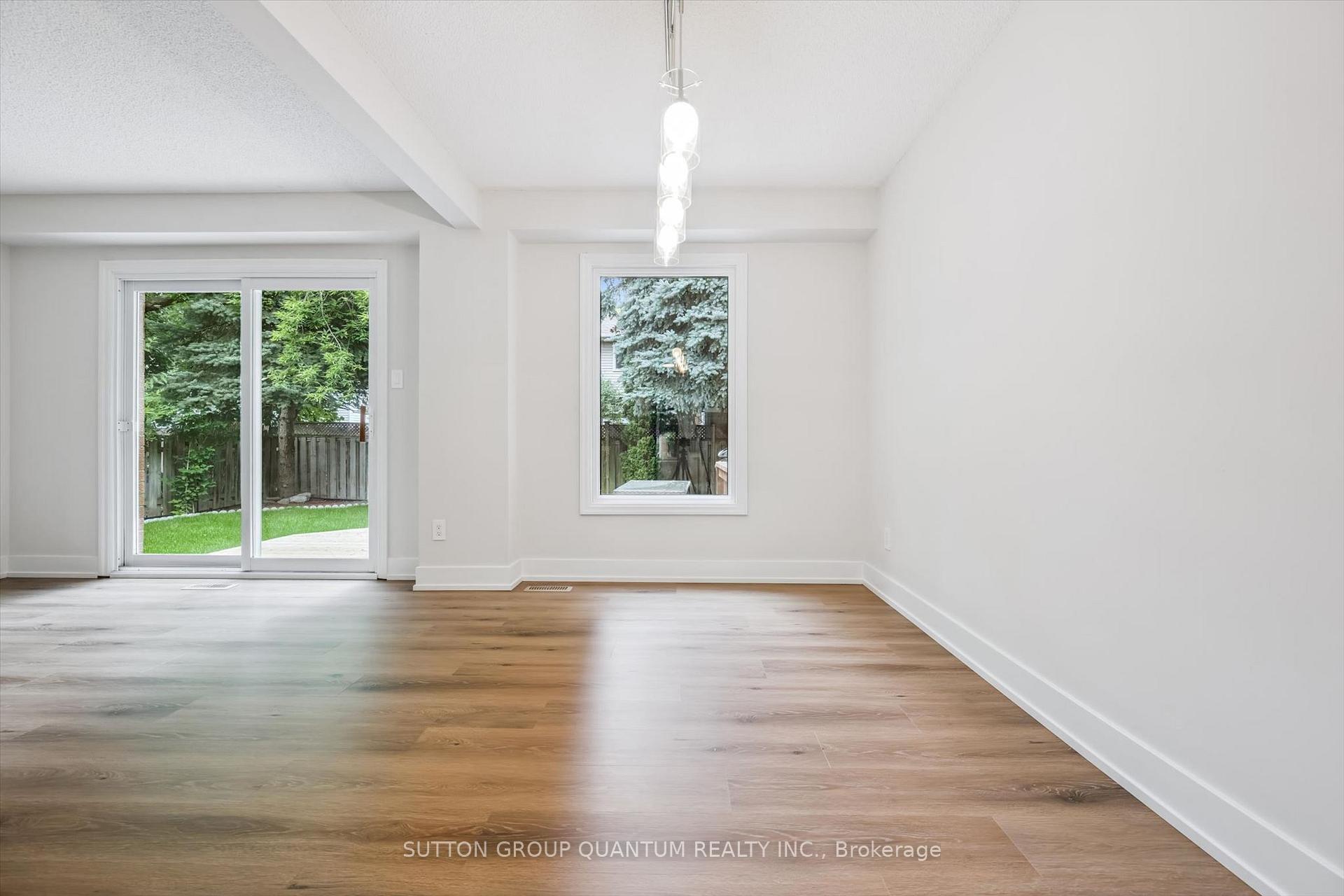 Photo 7 of 157 Riverview Street, Oakville, Bronte — HOMEH