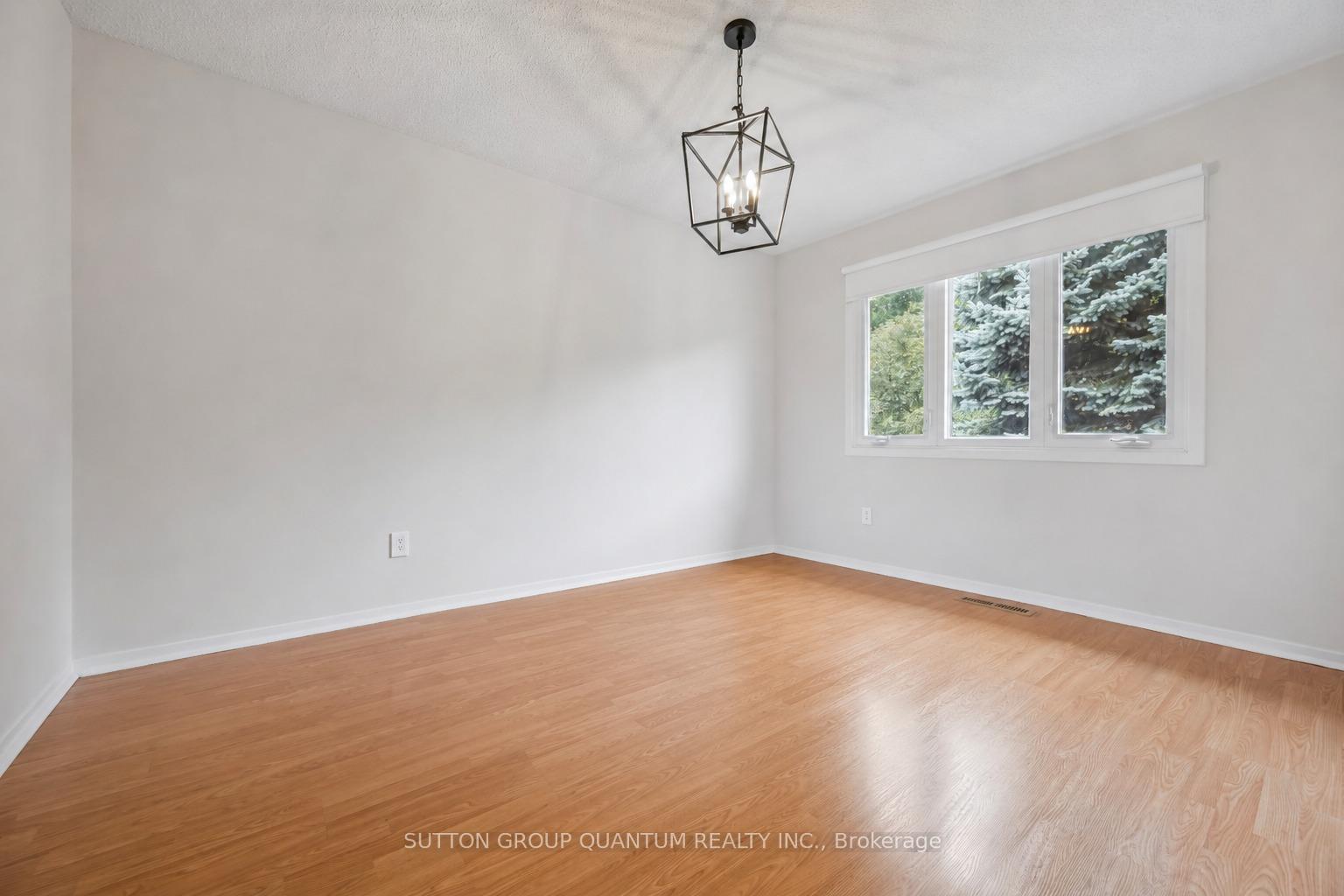 Photo 16 of 157 Riverview Street, Oakville, Bronte — HOMEH