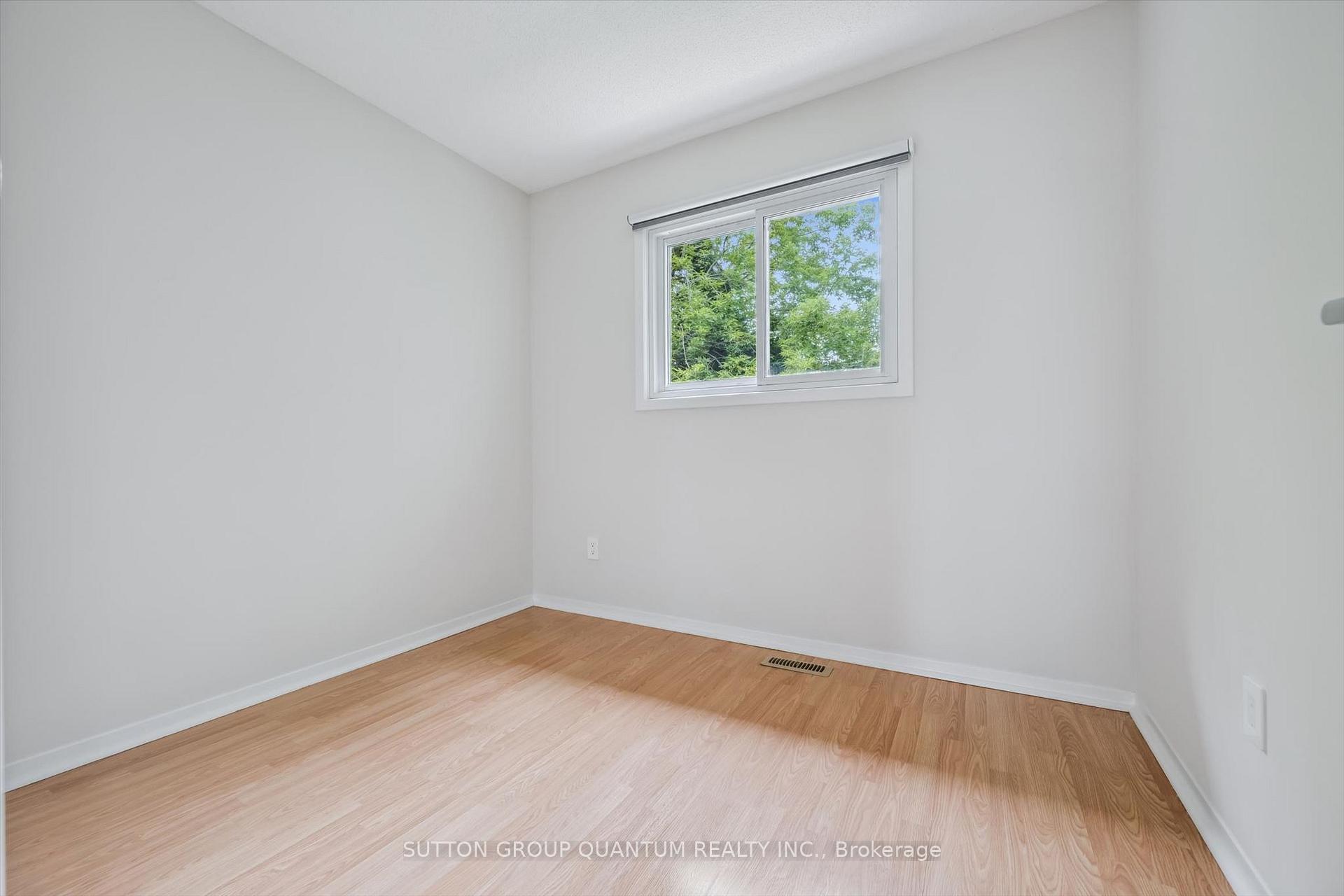 Photo 19 of 157 Riverview Street, Oakville, Bronte — HOMEH