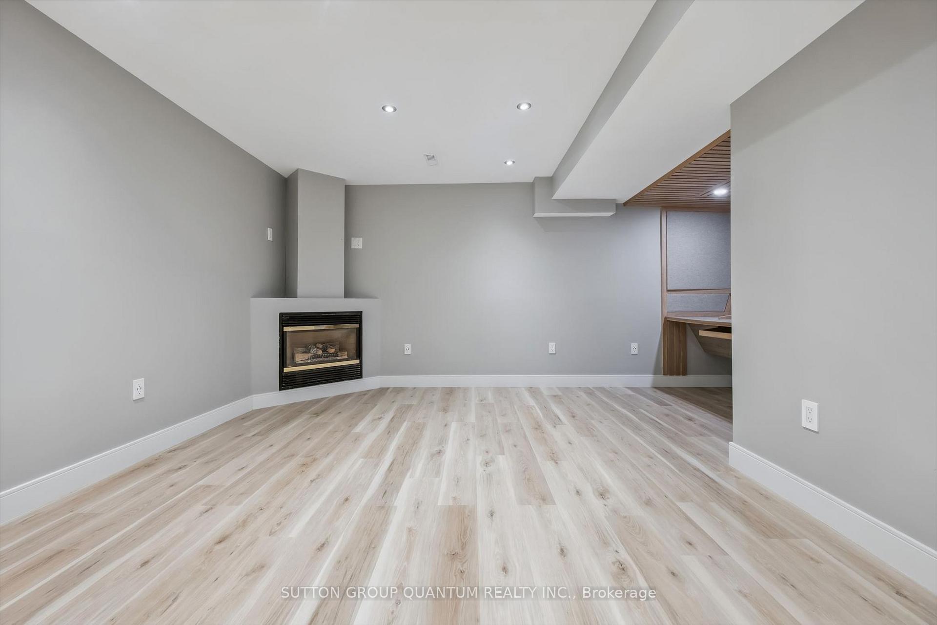 Photo 23 of 157 Riverview Street, Oakville, Bronte — HOMEH