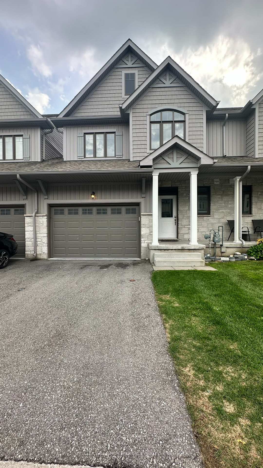 Photo of 104 Addison Street