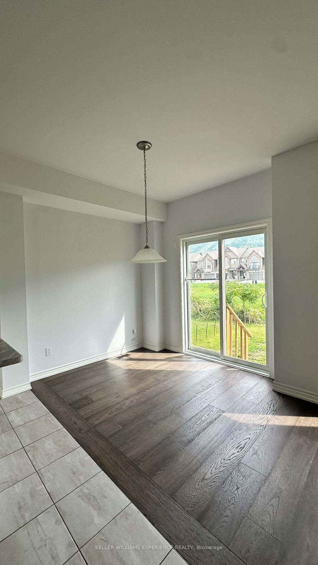 Photo 11 of 104 Addison Street, Blue Mountains — HOMEH