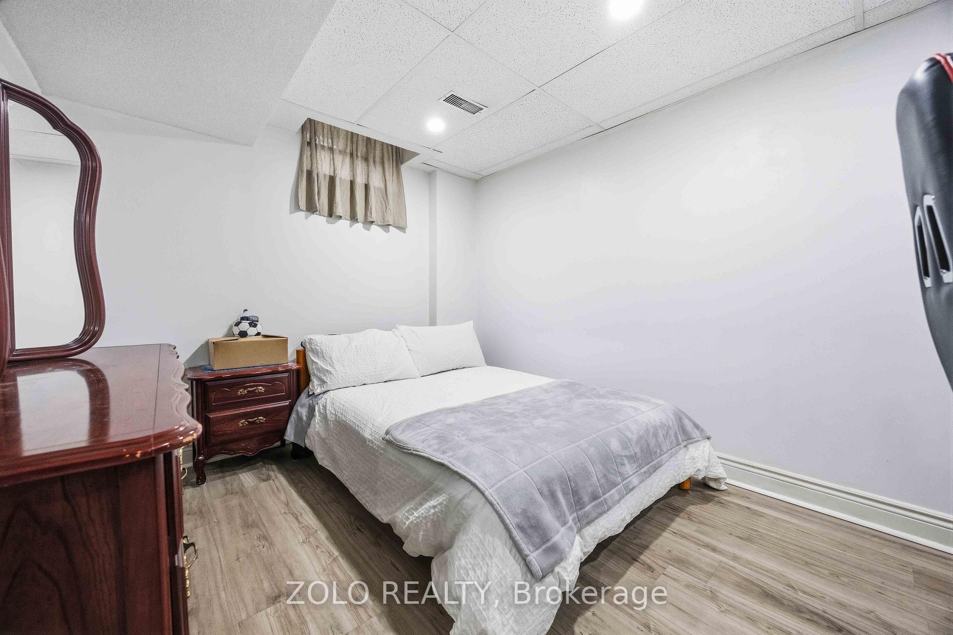 Photo 16 of 82 Piperbrook Crescent, Scarborough, West Hill — HOMEH
