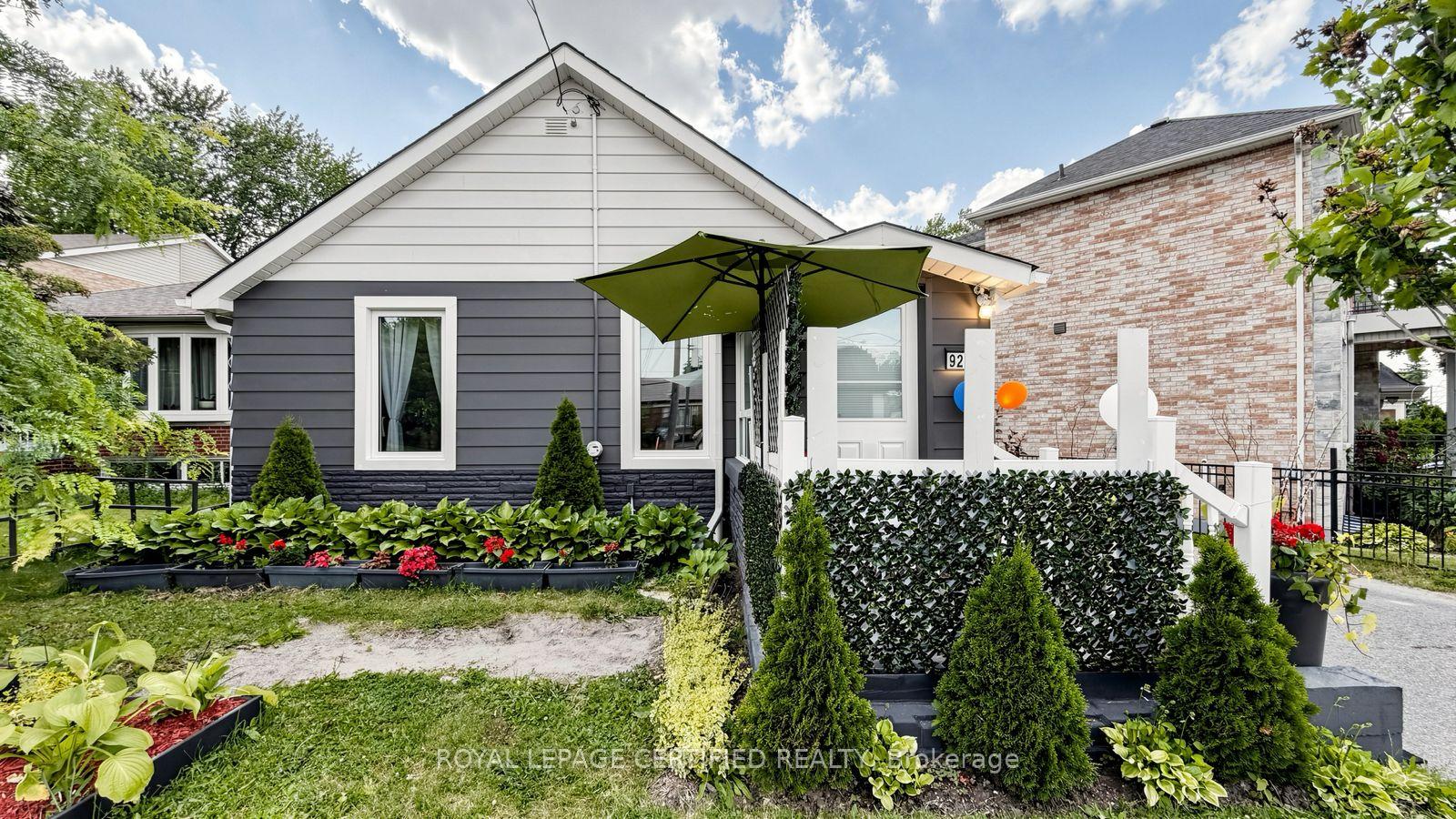 Photo 1 of 922A Danforth Road, Scarborough, Kennedy Park — HOMEH