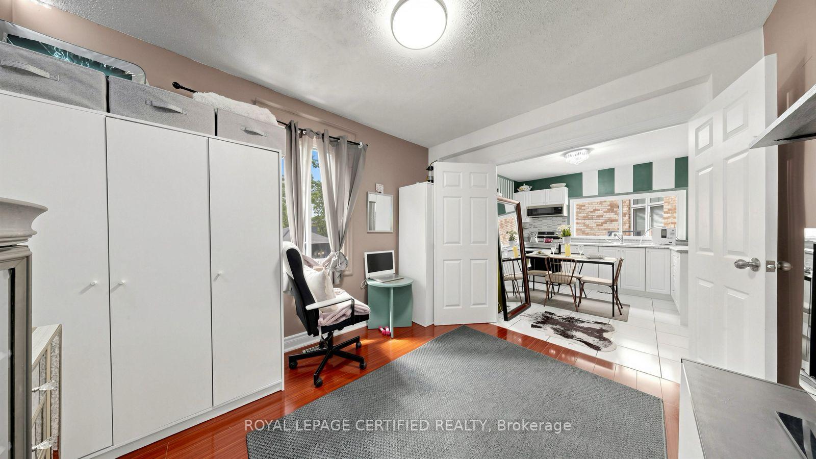 Photo 21 of 922A Danforth Road, Scarborough, Kennedy Park — HOMEH