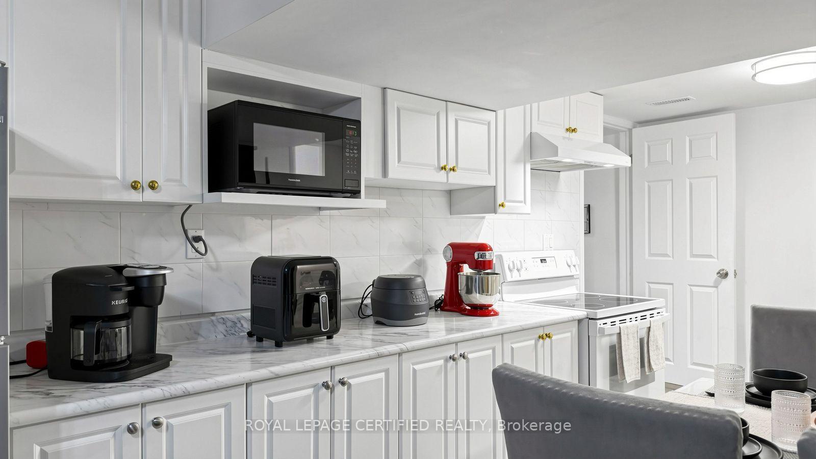 Photo 30 of 922A Danforth Road, Scarborough, Kennedy Park — HOMEH