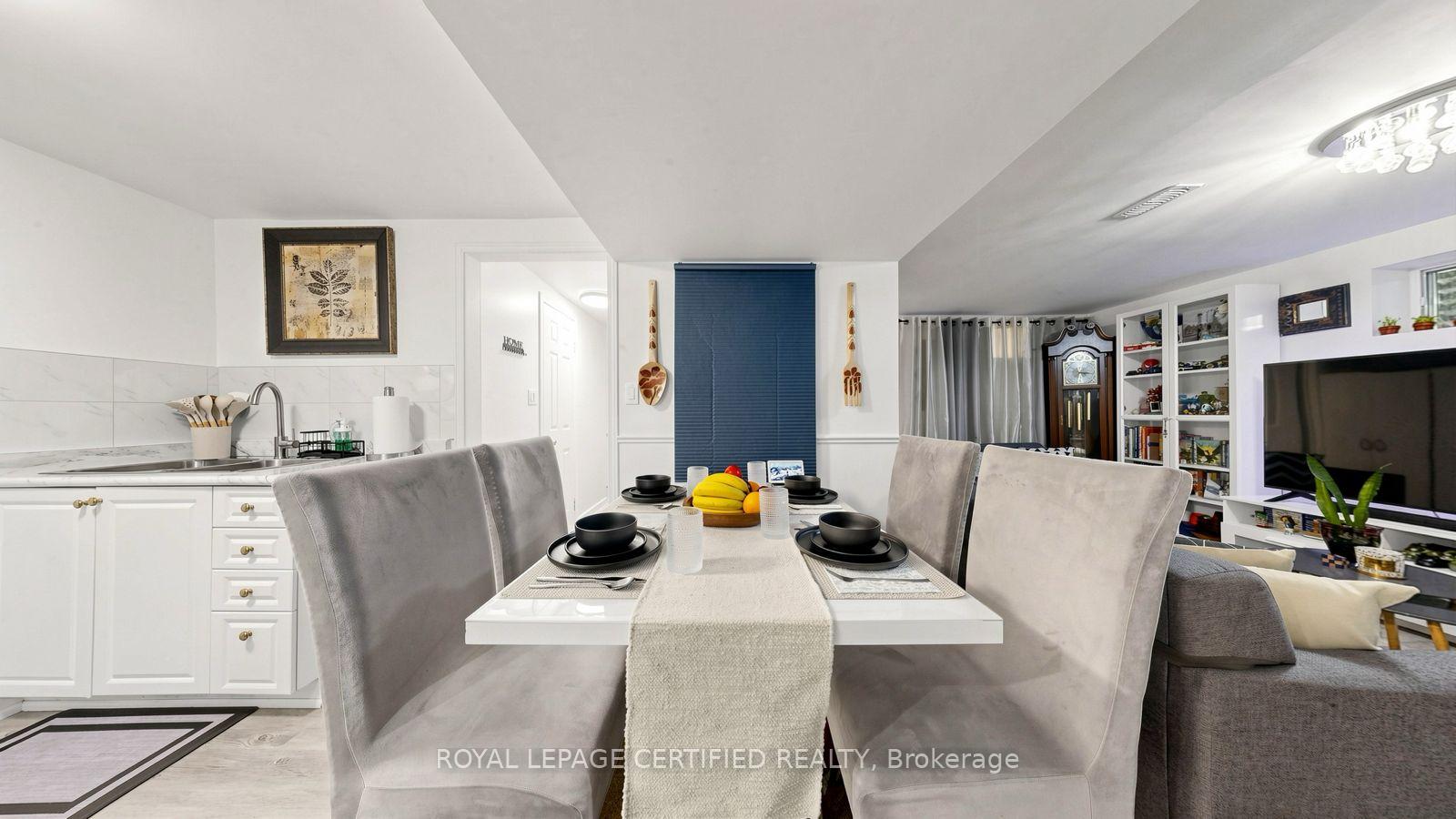 Photo 34 of 922A Danforth Road, Scarborough, Kennedy Park — HOMEH