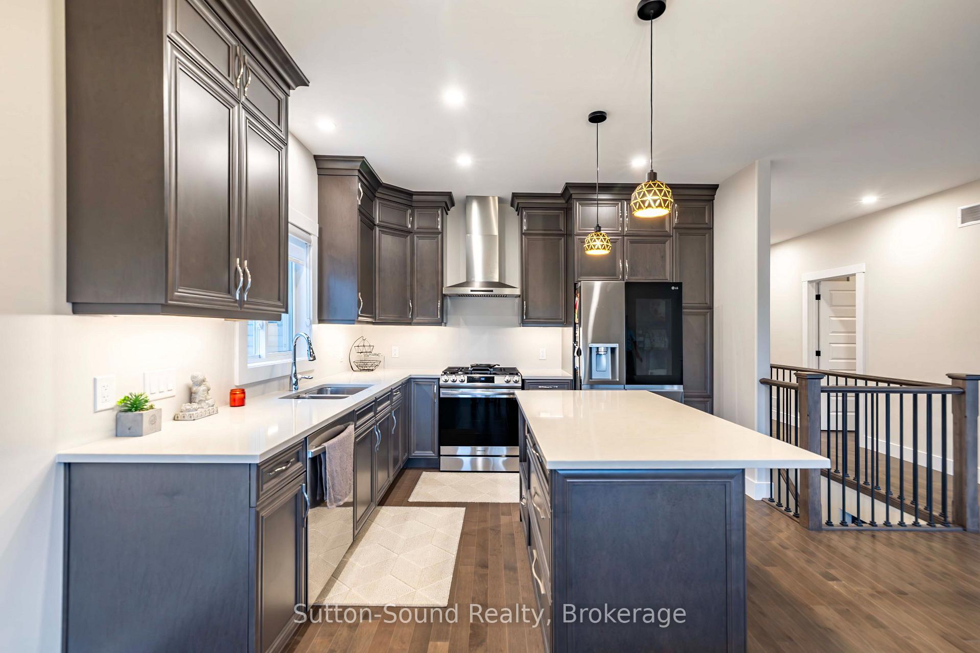 Photo 11 of 2545 9th Avenue E, Owen Sound — HOMEH