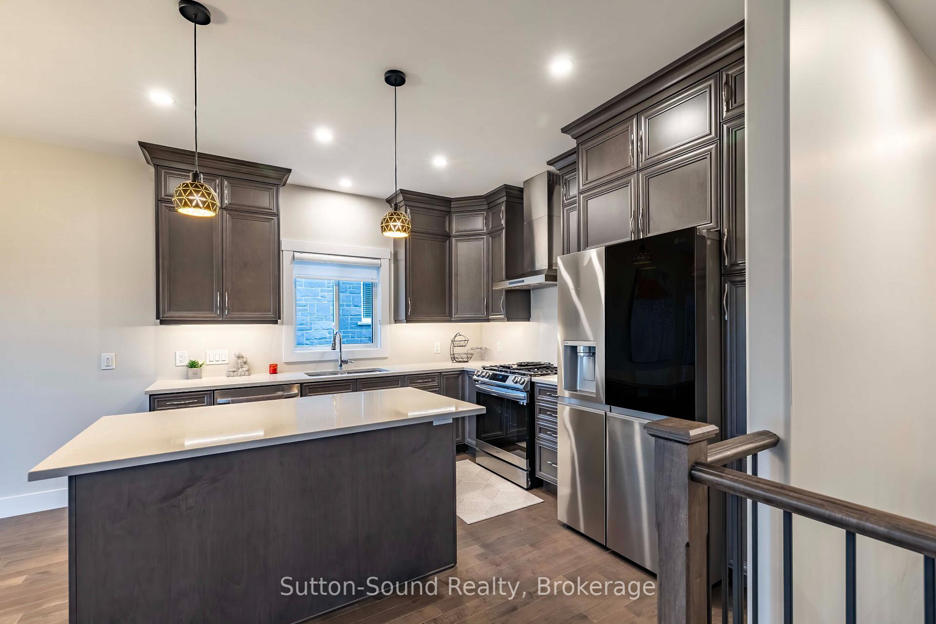 Photo 13 of 2545 9th Avenue E, Owen Sound — HOMEH