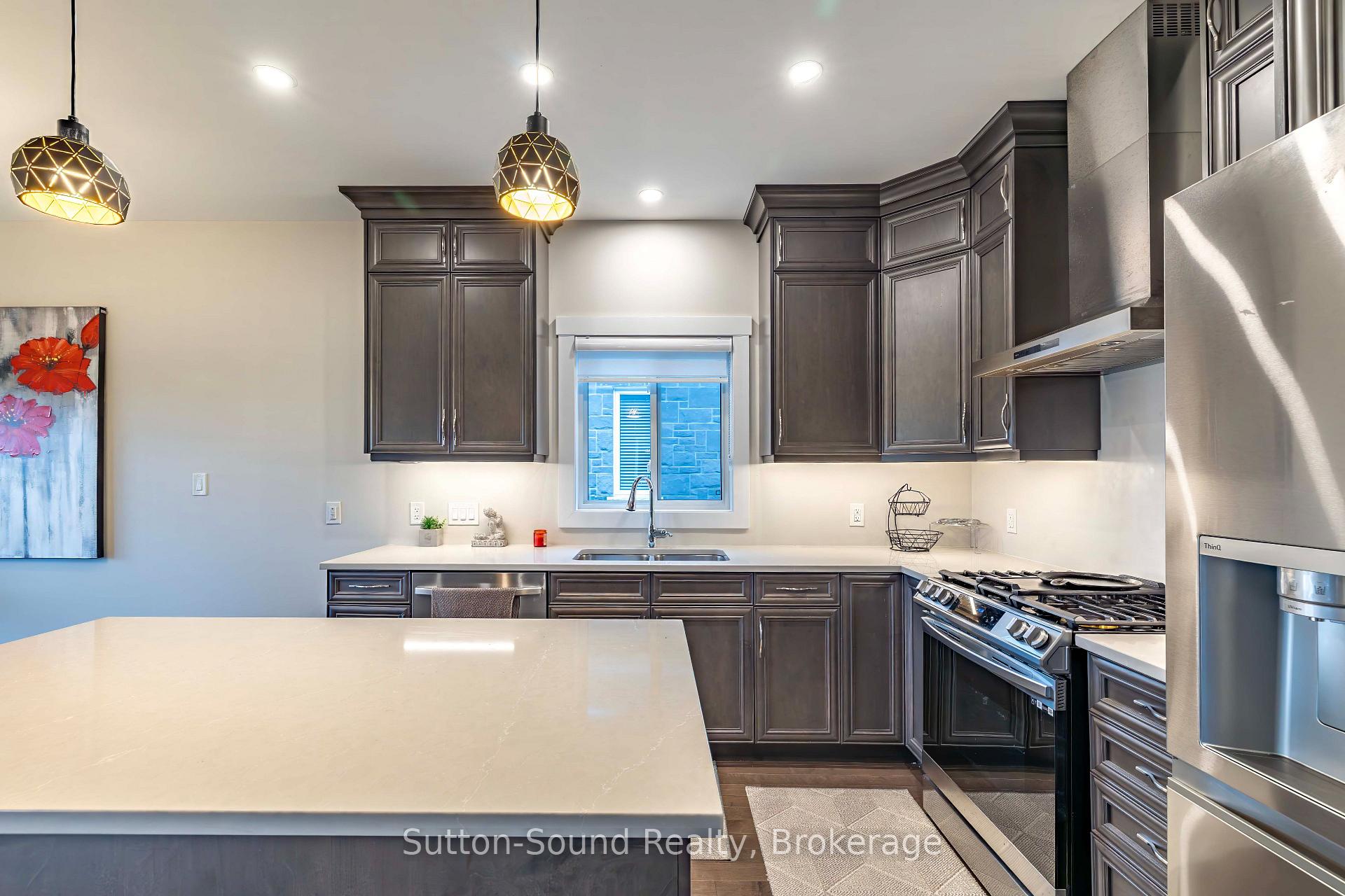 Photo 14 of 2545 9th Avenue E, Owen Sound — HOMEH