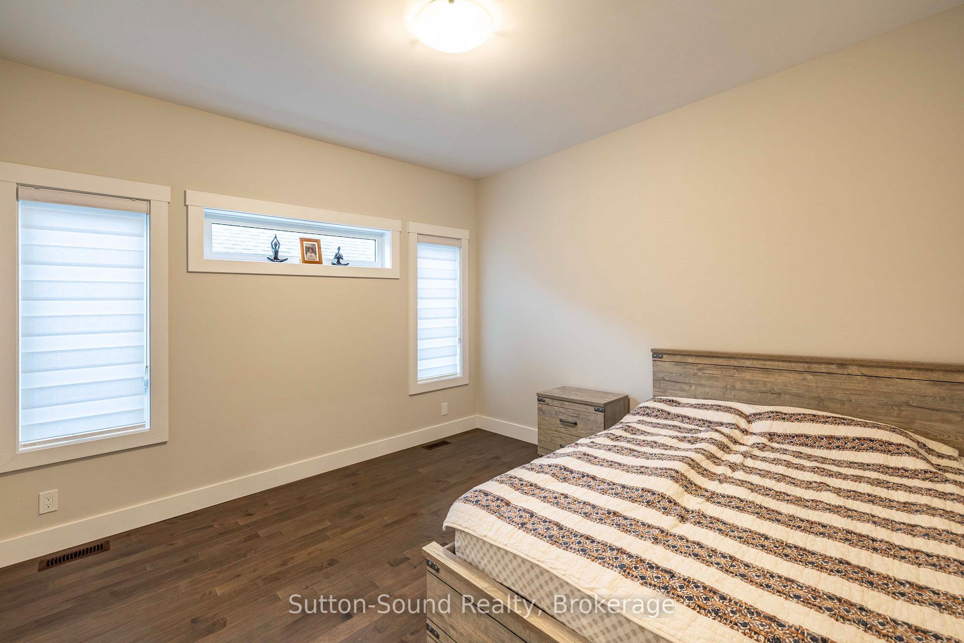 Photo 15 of 2545 9th Avenue E, Owen Sound — HOMEH