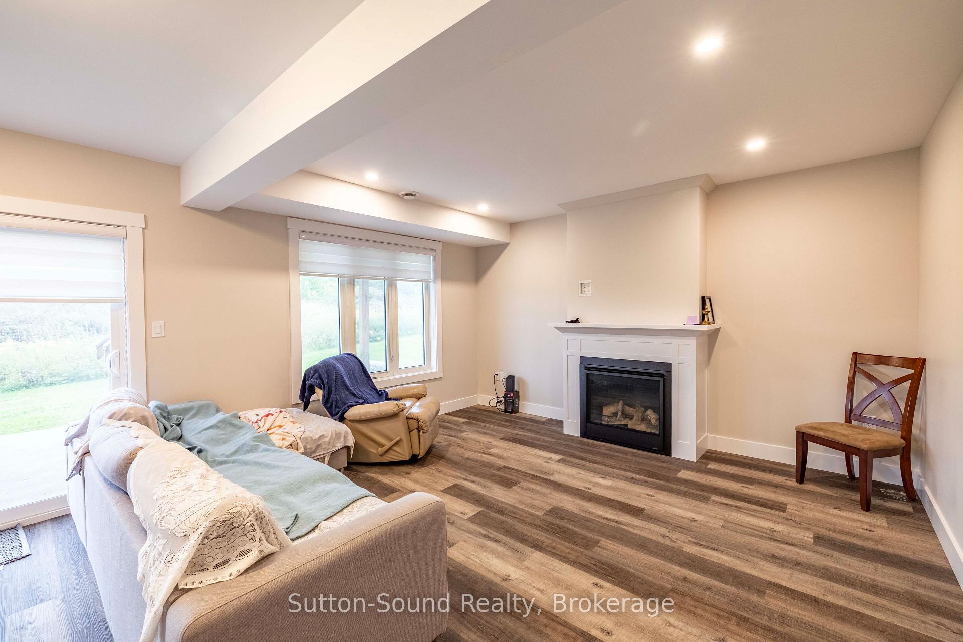 Photo 21 of 2545 9th Avenue E, Owen Sound — HOMEH