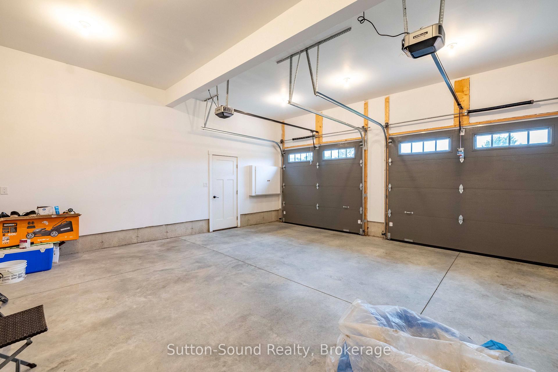 Photo 31 of 2545 9th Avenue E, Owen Sound — HOMEH
