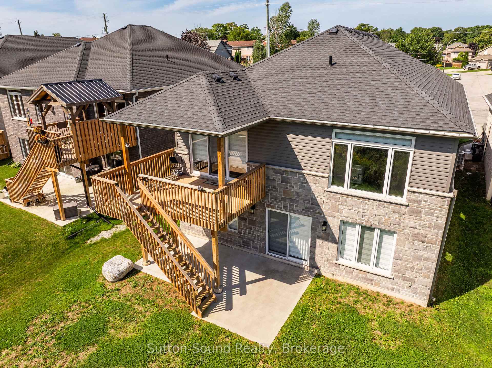 Photo 45 of 2545 9th Avenue E, Owen Sound — HOMEH