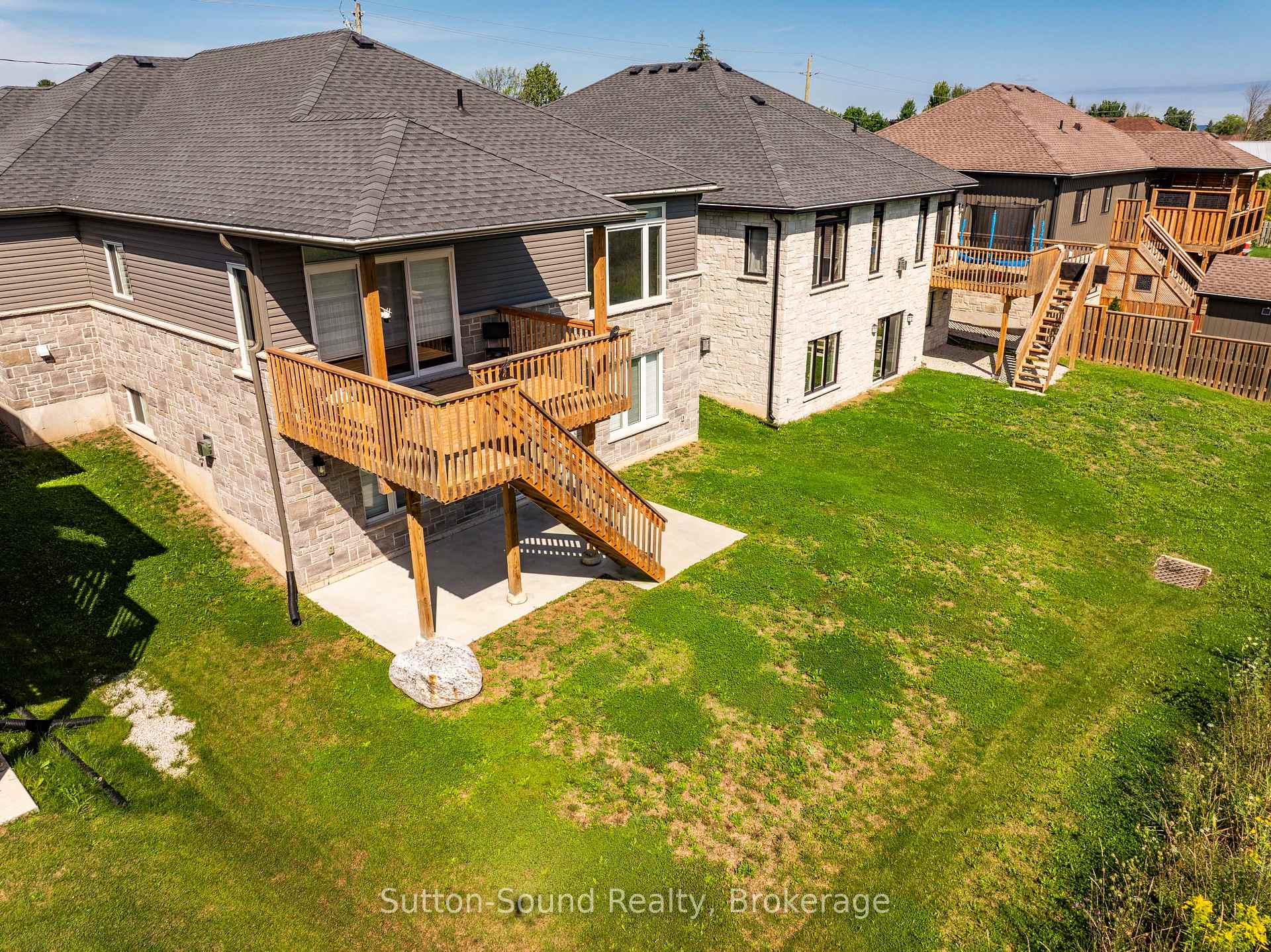 Photo 46 of 2545 9th Avenue E, Owen Sound — HOMEH