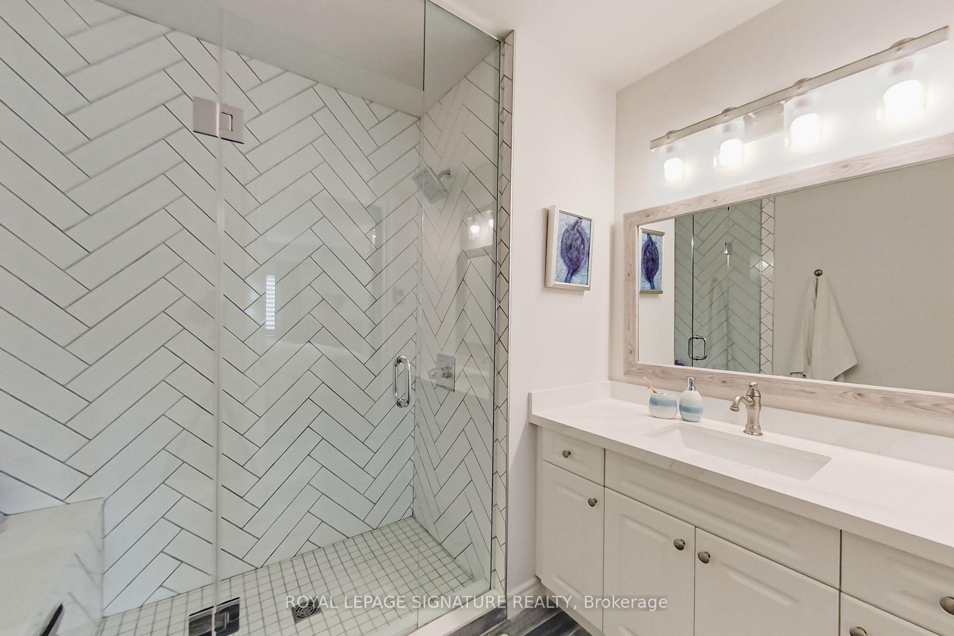 Photo 22 of 23 Silver Glen Boulevard, Collingwood — HOMEH