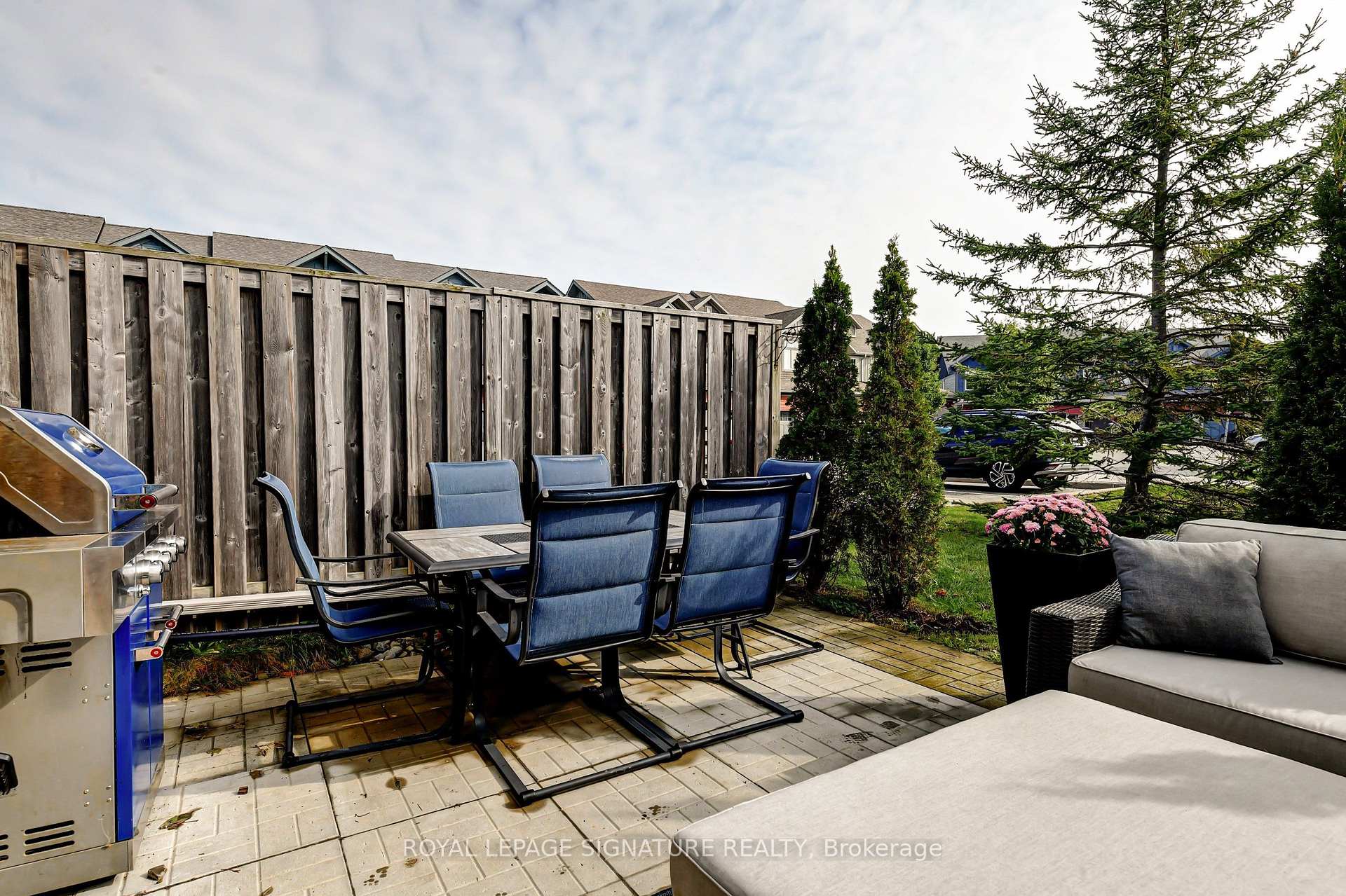 Photo 35 of 23 Silver Glen Boulevard, Collingwood — HOMEH