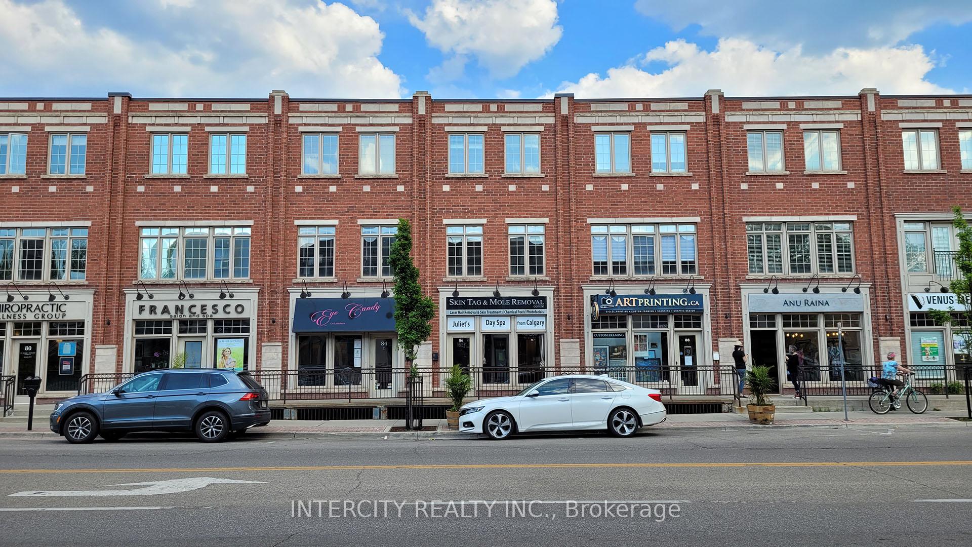 Photo of 86 Lakeshore Road W