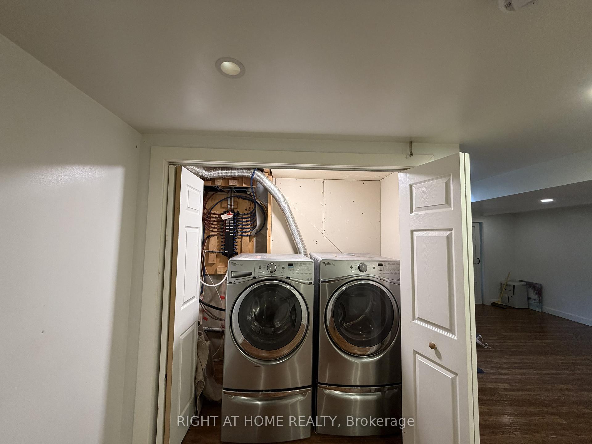 Photo 7 of 110 Muriel Crescent, London, South X — HOMEH