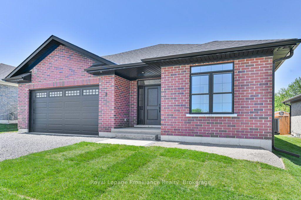 Photo 3 of 8 Dunmor Street, Stirling-Rawdon, Stirling Ward — HOMEH