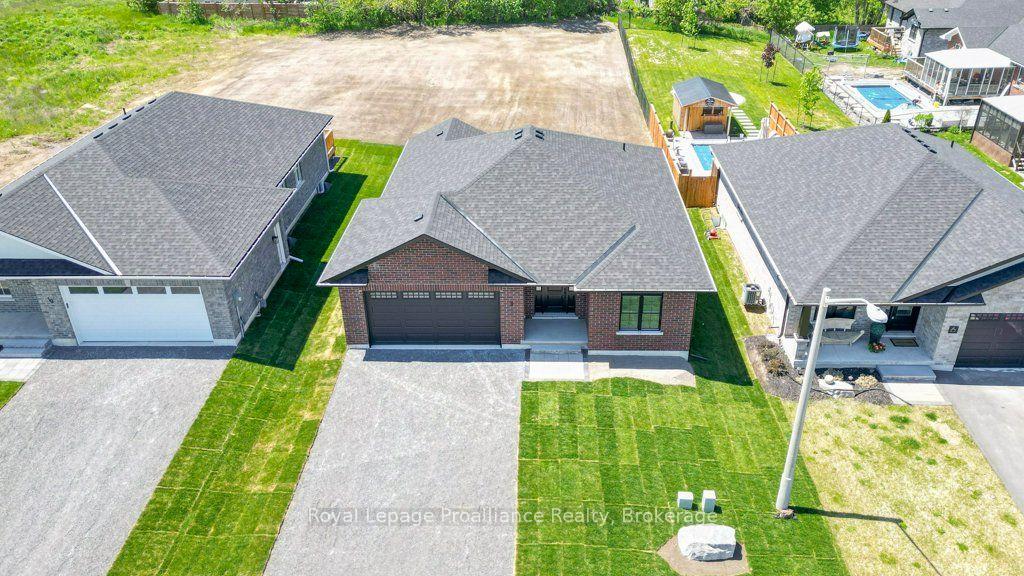 Photo 37 of 8 Dunmor Street, Stirling-Rawdon, Stirling Ward — HOMEH