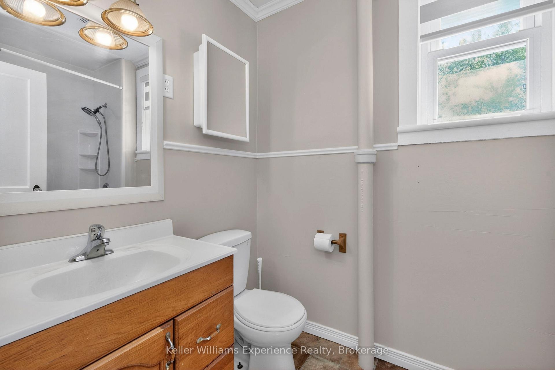 Photo 22 of 239 Oak Street, Clearview, Stayner — HOMEH