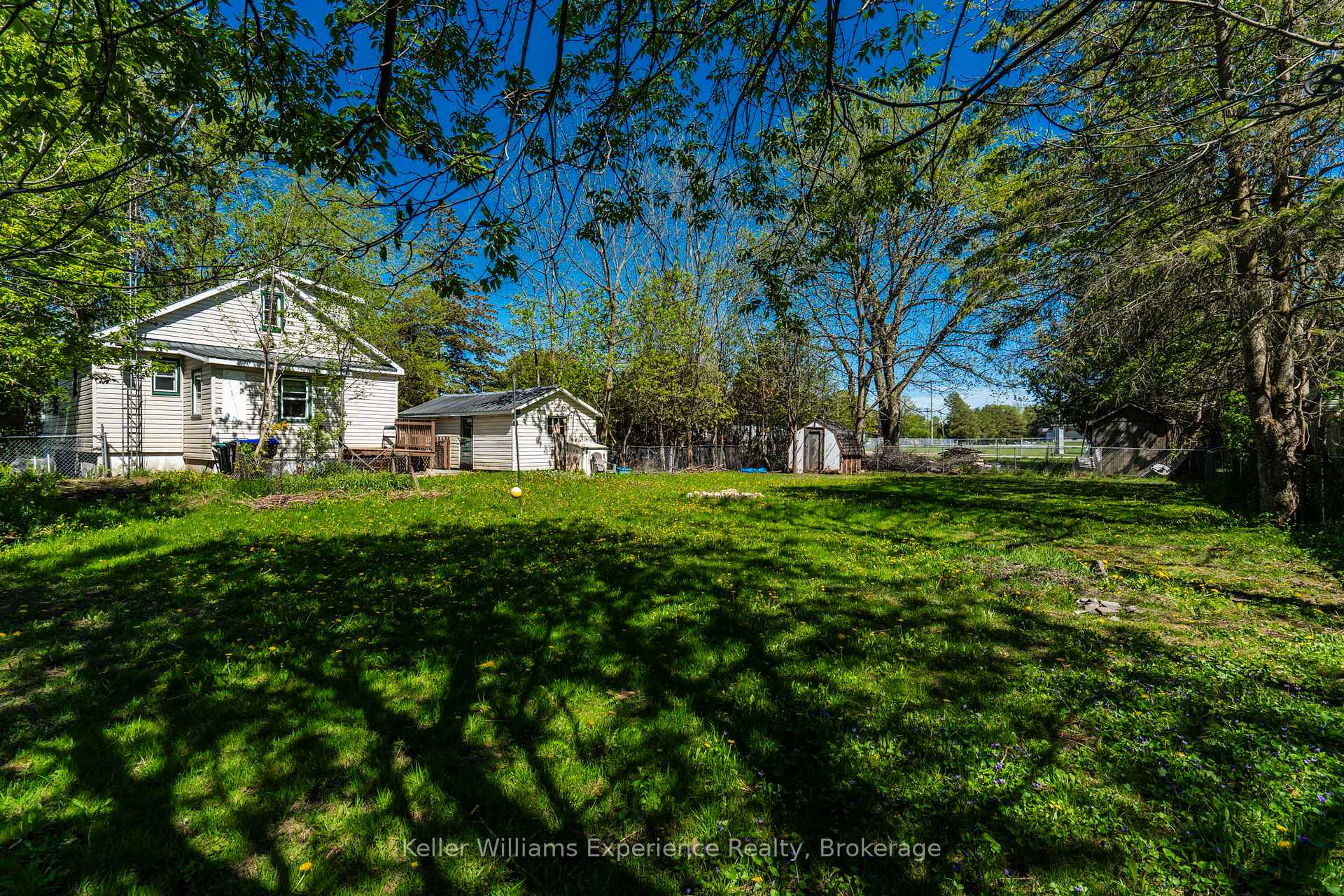 Photo 45 of 239 Oak Street, Clearview, Stayner — HOMEH