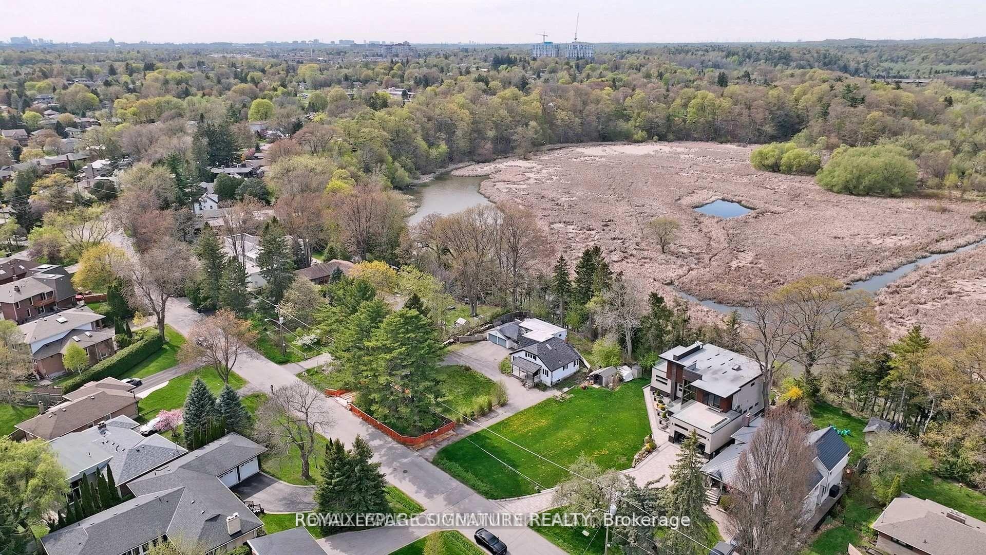 Photo 6 of 312 Taylor Road, Scarborough, Rouge — HOMEH