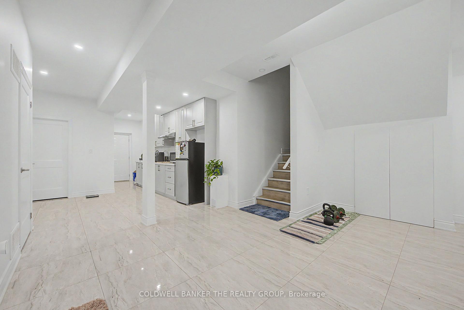 Photo 38 of 44 Daisy Meadow Crescent, Caledon, Caledon East — HOMEH