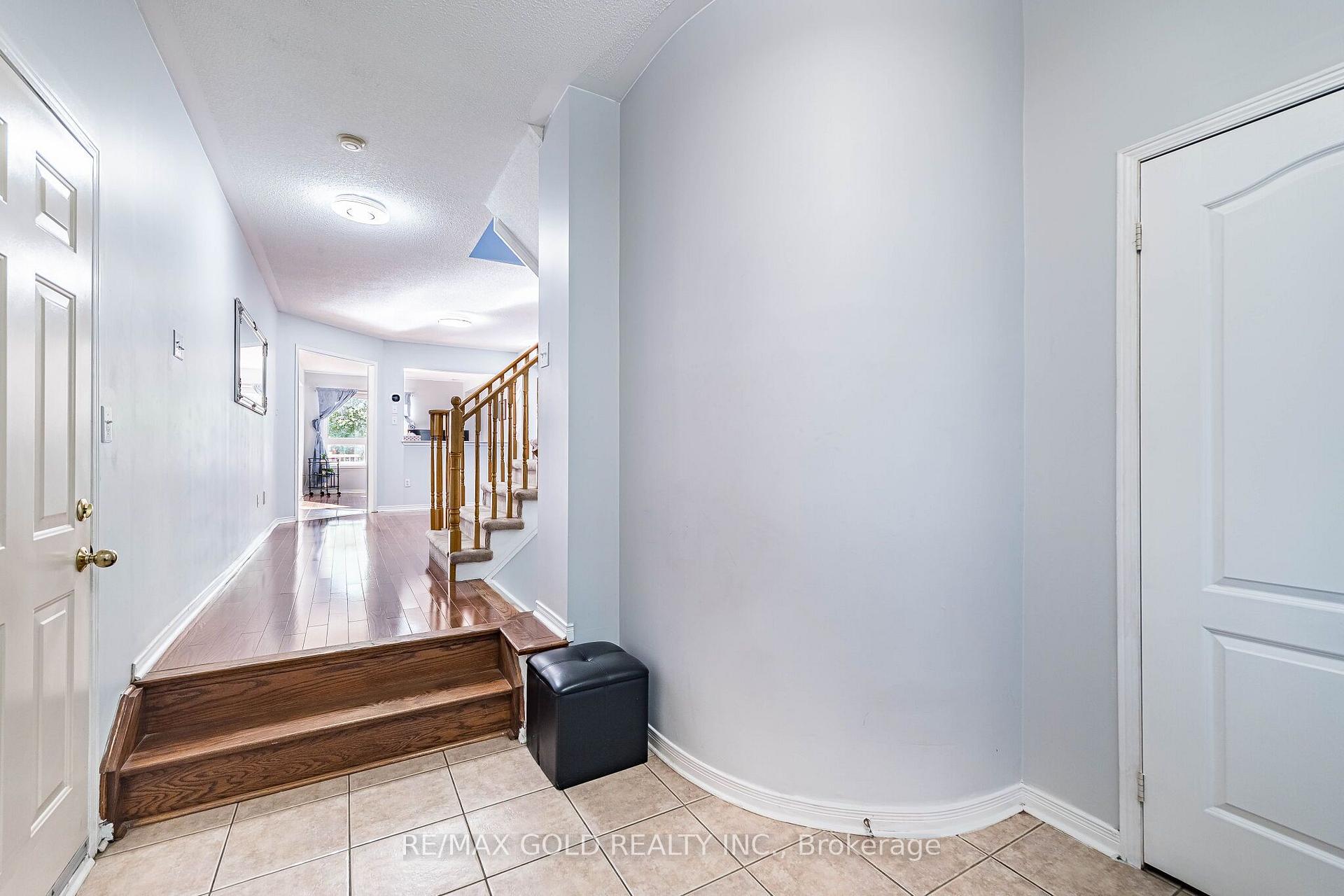 Photo 5 of 23 Ashmere Road, Brampton, Fletcher's Meadow — HOMEH