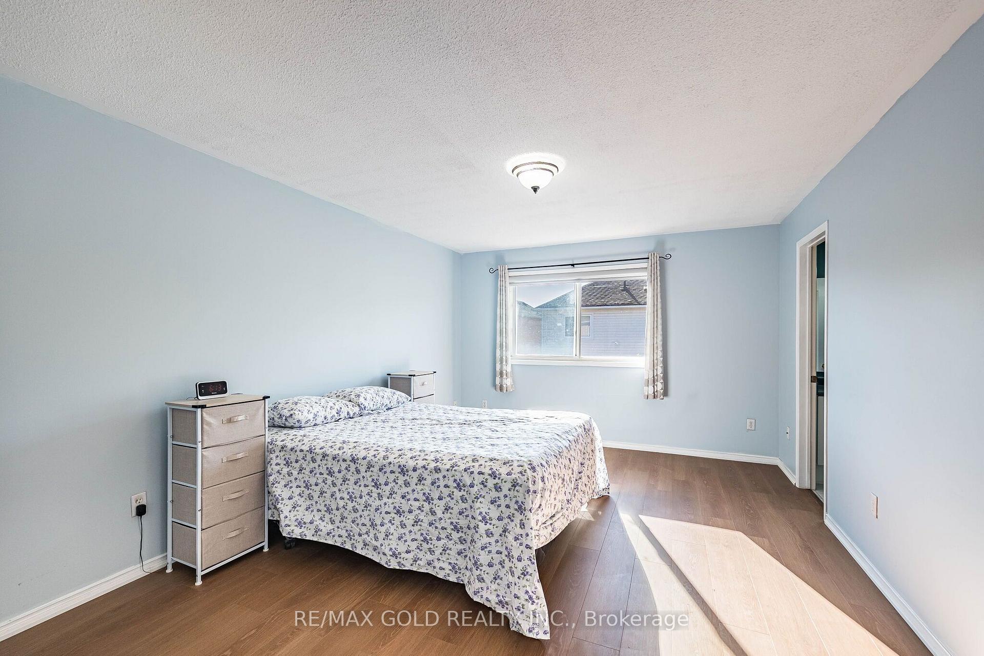 Photo 25 of 23 Ashmere Road, Brampton, Fletcher's Meadow — HOMEH