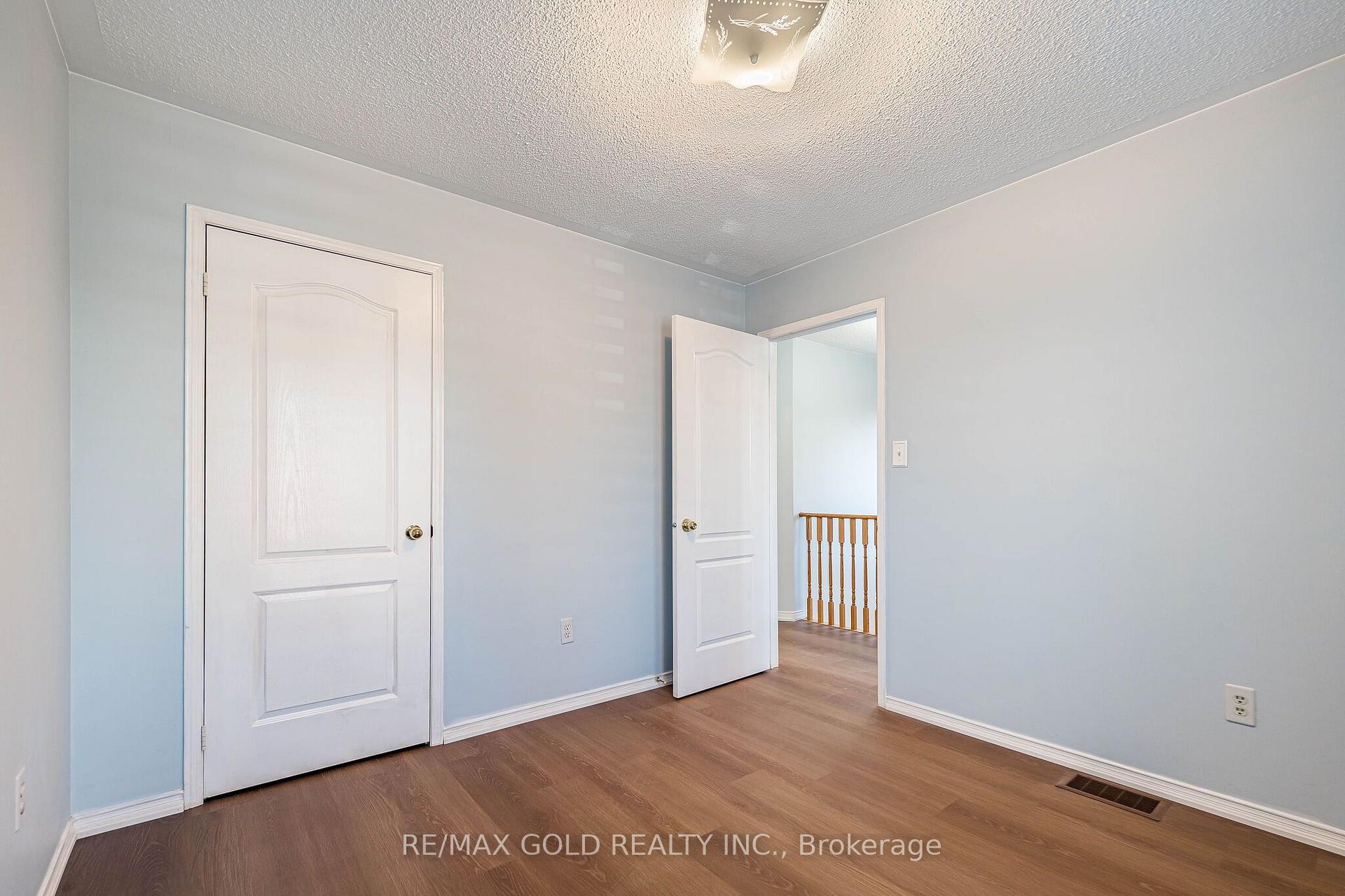 Photo 35 of 23 Ashmere Road, Brampton, Fletcher's Meadow — HOMEH