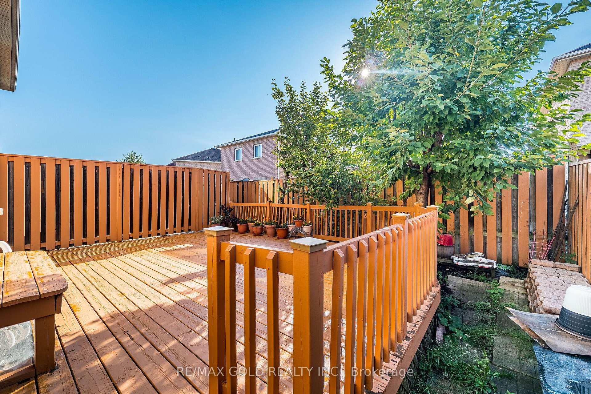 Photo 44 of 23 Ashmere Road, Brampton, Fletcher's Meadow — HOMEH