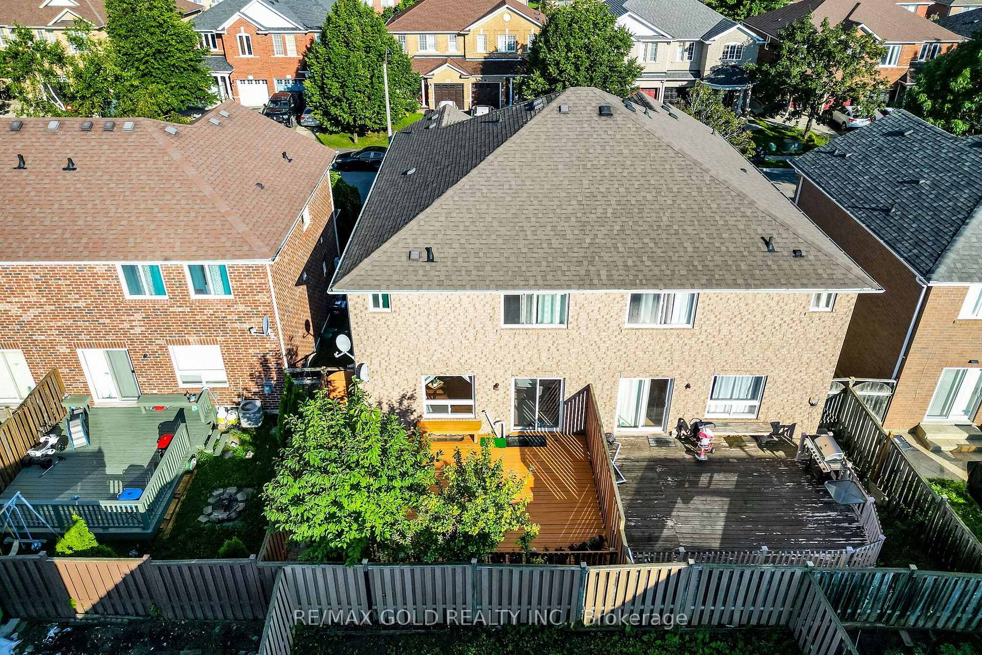 Photo 45 of 23 Ashmere Road, Brampton, Fletcher's Meadow — HOMEH