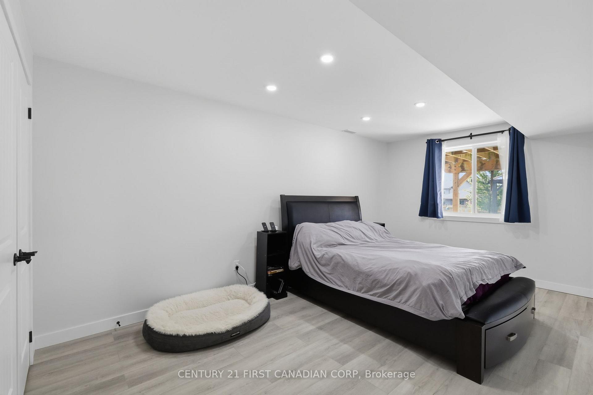 Photo 41 of 29 Nicoles Trail, Thames Centre, Thorndale — HOMEH