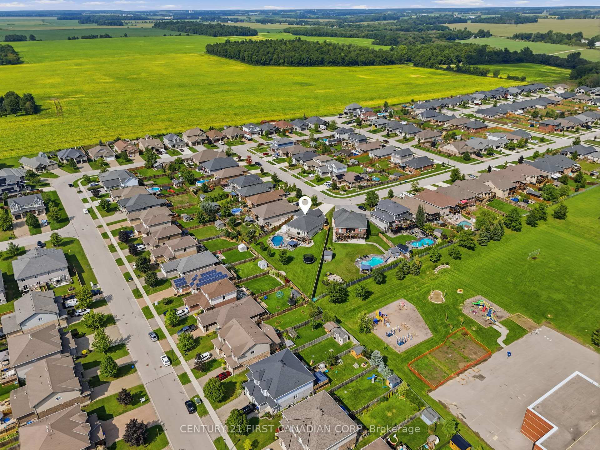 Photo 65 of 29 Nicoles Trail, Thames Centre, Thorndale — HOMEH