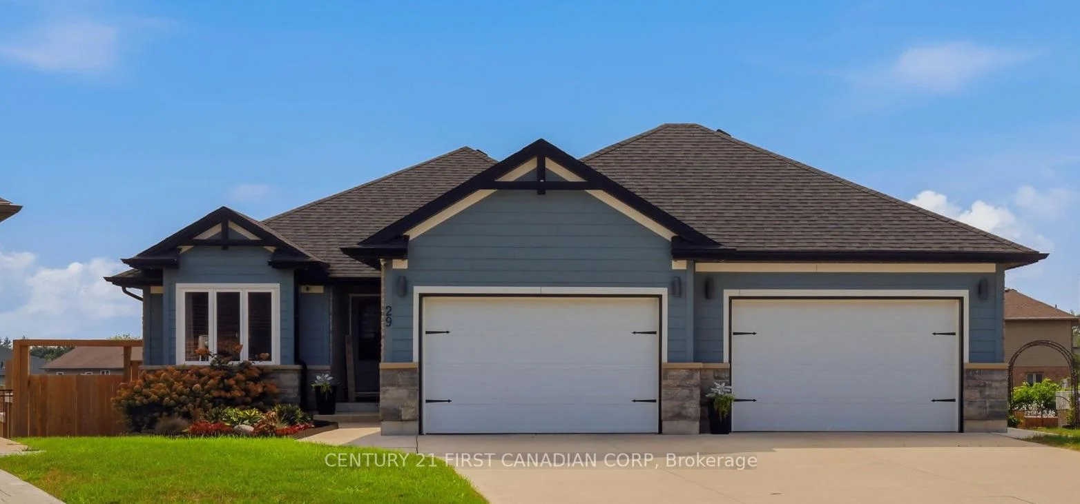 Photo 2 of 29 Nicoles Trail, Thames Centre, Thorndale — HOMEH