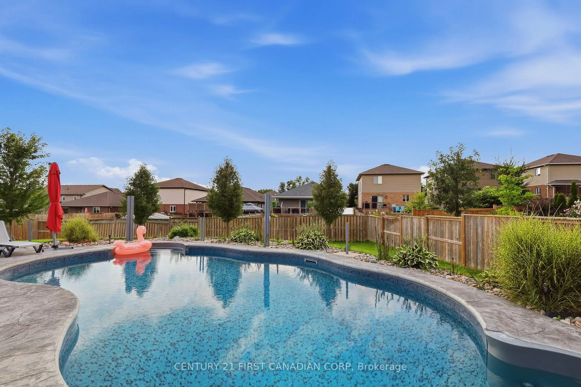 Photo 60 of 29 Nicoles Trail, Thames Centre, Thorndale — HOMEH
