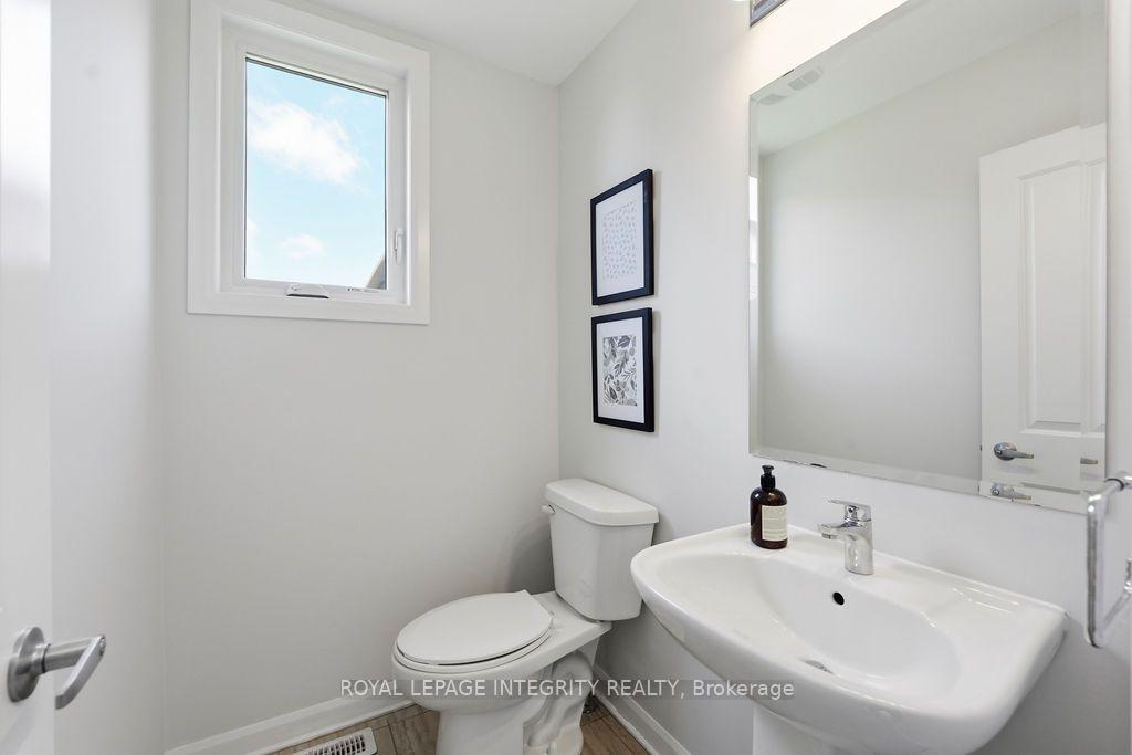 Photo 13 of 1136 Speedvale Court, Ottawa, Kanata - Kanata Lakes/Heritage Hills — HOMEH