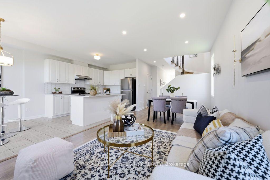 Photo 32 of 1136 Speedvale Court, Ottawa, Kanata - Kanata Lakes/Heritage Hills — HOMEH